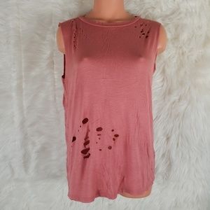 WOMEN'S DISTRESSED MUSCLE TANK SIZE MEDIUM